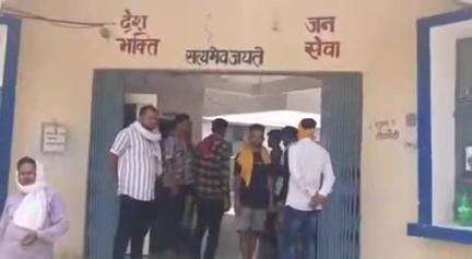 नौगांव: नौगांव रामराजा सरकार मंदिर गली मलहरा में एसडीएम के साथ झूमाझटकी, SDOP ने दी जानकारी