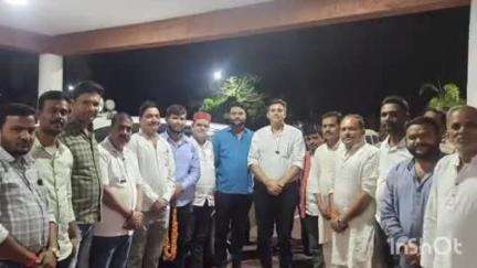 बेरला: बेमेतरा सर्किट हाउस में बेमेतरा जिला के BJP नेताओं ने पूर्व सांसद अभिषेक सिंह का किया अभिनंदन