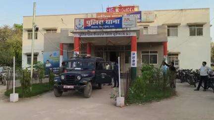 कैलारस: बेरई में ननिहाल आई दो मौसेरी बहनों को बहलाकर दिल्ली ले गए दो लड़के, पुलिस ने लड़कियों को किया दस्तयाब; रेप का केस दर्ज