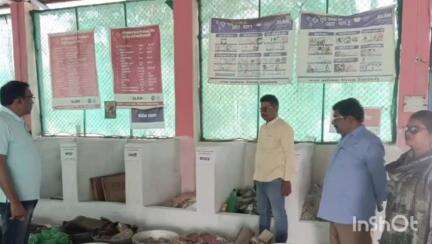 चिरमिरी में सफाई व्यवस्था को बेहतर बनाने के लिए निगम आयुक्त ने किया नगर भ्रमण