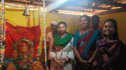 सिरोंचा: कोटापल्ली येथील बोनालू उत्सवाला सिनेट सदस्या तनुश्री धर्मराव बाबा आत्राम यांनी लावली हजेरी