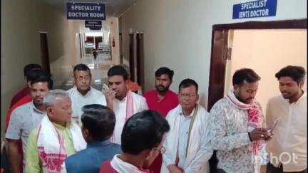 भंडरिया: भंडरिया प्रखंड में सरहुल पूजा महोत्सव में भाग लेने जा रहे विधायक ने किया अस्पताल का निरीक्षण