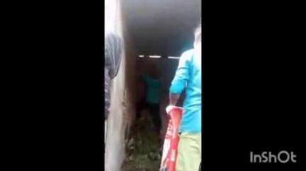 मिहींपुरवा: बिछिया बाजार के एक मकान में घुसा 10 फीट लंबा अजगर, मच गया हड़कंप