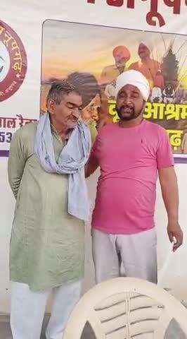 Ashok Kumar Badwa ji ne apni poti ka janmdin vriddh aashram Anupgarh Mein Rah Rahe bujurgon ke sath Manaya