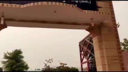 भादरा: रामगढ़ में ट्रेन की चपेट में आने से एक महिला की हुई मौत, पुलिस ने शव का पोस्टमार्टम कराकर परिजनों को सौंपा
