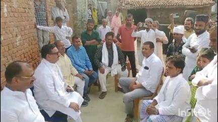 कौआकोल: मंझिला गांव पहुंची जदयू की पूर्व विधायक कौशल यादव, मुखिया इसराइल अंसारी की पत्नी के निधन पर शोक की लहर