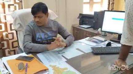 पोकरण: जोधपुर डिस्कॉम के एमडी ने कार्य में लापरवाही बरतने पर पोकरण विद्युत विभाग के AEN छगनलाल मीणा को निलंबित किया