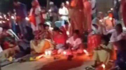डुमरी: चैनपुर और डूमरी के चर्च परिसर में मनाया गया ईस्टर पर्व