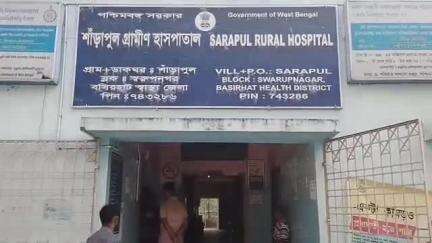 স্বরূপনগর: হরিশপুর গ্রামে আত্মঘাতী যুবতী,ঘটনাস্থলে পুলিশ উদ্ধার মৃতদেহ