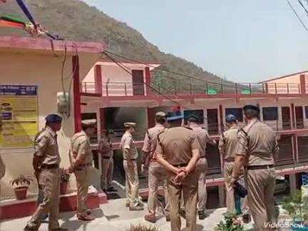 सतपुली: सीओ सदर पौड़ी त्रिवेंद्र सिंह राणा ने सतपुली थाने का किया अर्धवार्षिक निरीक्षण