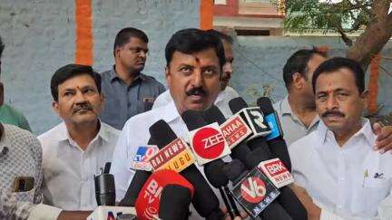 నారాయణ్​ఖేడ్: కాశీనాథ్ మందిరం లో తవ్వకాలు జరిపిన వారిపై చర్యలు తీసుకోవాలి : నారాయణఖేడ్ ఎమ్మెల్యే సంజీవరెడ్డి