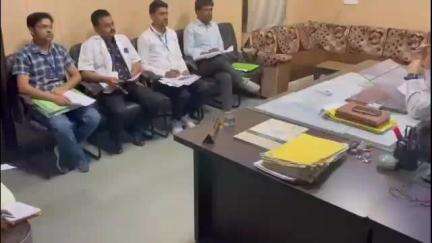 हिण्डोली: हीट वेव को लेकर सरकार सख्त, उपखंड अधिकारी हिंडोली ने राजस्थान रिलीफ सोसायटी के अधिकारियों की ली बैठक