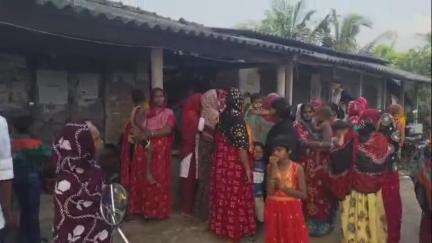 কাকদ্বীপ: ৯ নম্বর ঘেড়ির শ্যামনগর এলাকায় একটি পুকুর থেকে উদ্ধার হয় এক শিশুর দেহ