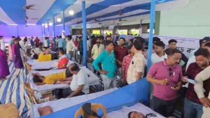 কেতুগ্রাম ১: পাপুড়ীতে আয়োজিত মেগা রক্তদান শিবির পরির্দশন করলেন কেতুগ্রামের বিধায়ক শেখ শাহনওয়াজ