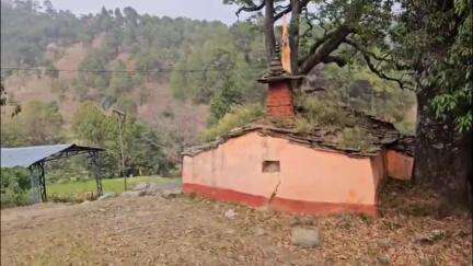 गरुड़: राज्य गठन के 24 वर्ष बाद भी स्वतंत्रता सेनानियों के गांव सिरकोट ब्रह्मासेरा सड़क सुविधा से वंचित, राज्यमंत्री से की गुहार