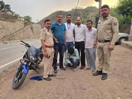 सुंदर नगर: सुंदरनगर पुलिस की एसआईयू टीम ने भवाना में 27 वर्षीय बल्ह निवासी युवक को 6 ग्राम चिट्टे के साथ किया गिरफ्तार
