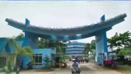 হরিণঘাটা: হরিণঘাটার ম্যাকাউটে সকাল থেকে কর্মবিরতি অস্থায়ী অশিক্ষক কর্মচারীদের