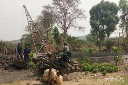 कन्नौद: जनपद पंचायत कन्नौद के ग्राम सेती में पुराने कुएं की सफाई, जनसहयोग से निकाली गई गाद