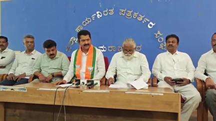 ಚಾಮರಾಜನಗರ: ಕ್ಯಾಬಿನೆಟ್ ಸಭೆಯಲ್ಲಿ ಜಿಲ್ಲೆಗೆ ವಿಶೇಷ ಕೊಡುಗೆಗಳನ್ನು ಘೋಷಣೆ ಮಾಡಬೇಕು ನಗರದಲ್ಲಿ ಬಿಜೆಪಿ ಜಿಲ್ಲಾಧ್ಯಕ್ಷ ನಿರಂಜನ್ ಕುಮಾರ್