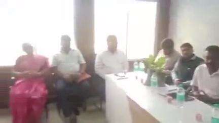 बहादुरगंज: बहादुरगंज प्रखंड कार्यालय में बीस सूत्री कार्यक्रम की बैठक आयोजित