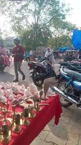 चाईबासा में आज41 डिग्री पर रहा गर्मी से लोगों का बहुत परेशानियां हो रही है