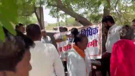 राशमि: विश्व पृथ्वी दिवस पर राशमी न्यायिक परिसर में लगाए गए परिंडे