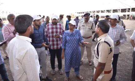 తాడికొండ: భారత ప్రధాని నరేంద్ర మోడి పర్యటన ఏర్పాట్లను పరిశీలించిన జిల్లా కలెక్టర్ ఎస్. నాగలక్ష్మీ