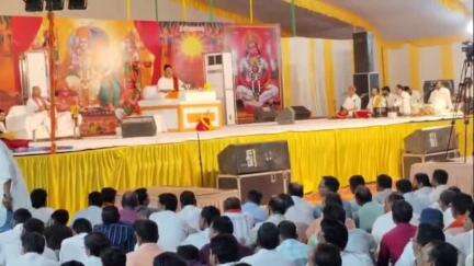 चौरई: नोनीकला के राम जानकी मंदिर में राजन जी महाराज का प्रवचन हुआ