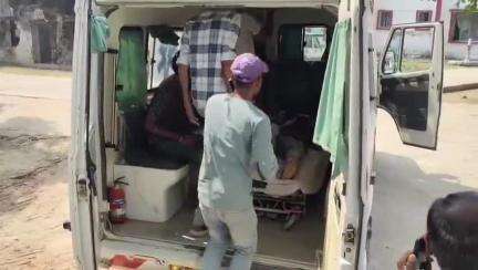 पकरीबरावां: पकरीबरावां के कचना मोड़ पर ट्रक और बाइक में टक्कर, बाइक सवार गंभीर रूप से घायल