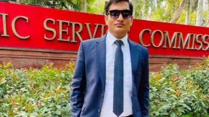 चितलवाना: जिले के 2 युवाओं का सिविल सेवा में चयन, हेमागुड़ा के दिनेश ने प्राप्त की 265वीं रैंक