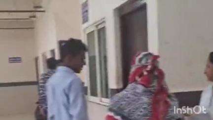 बडोनी: दतिया जिला अस्पताल में मरीज को बिना इलाज के बाहर किया, प्रबंधन पर लगे आरोप