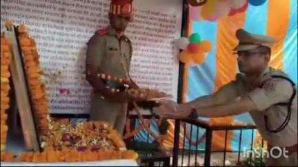 अल्मोड़ा: NTD स्थित क्षेत्रक मुख्यालय SSB में बलिदान दिवस पर कीर्ति चक्र से सम्मानित शहीद भूपाल सिंह मेहता को दी श्रद्धांजलि