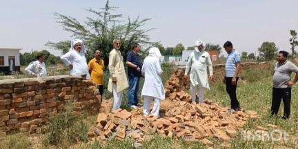 बागपत: अवैध कब्जा करने की नीयत से कृषि भूमि की चारदीवारी व कमरा तोड़कर चोरी करने और धमकी देने का आरोप, पीड़ित ने दी तहरीर
