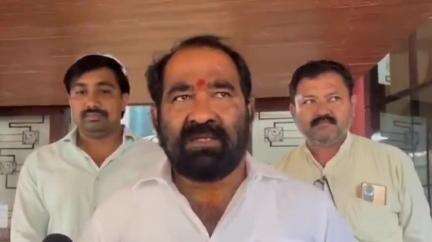 पातुर: 2 मे ला निघणार ट्रॅक्टर टोली कर्जमाफीसाठी शेतकरी हातात रुमणे घेऊन काढणार जिल्हाधिकारी कार्यालयावर मोर्चा:आमदार देशमुख