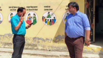 इटवा: देवभरिया गांव में आयोजित वीएचएनडी टीकाकरण सत्र का बीडीओ ने किया निरीक्षण, दिए निर्देश