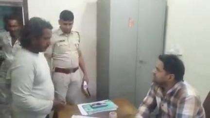राशमि: देवपुरिया में लड़ाई-झगड़ा करने पर एक व्यक्ति को शांति भंग के आरोप में गिरफ्तार किया गया