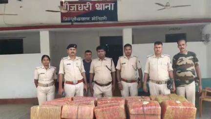 केसरिया: पूर्वी चंपारण के मोतिहारी जिले के बिजधरी थाना क्षेत्र से पुलिस ने 670 किलोग्राम गांजा व एक कंटेनर किया बरामद