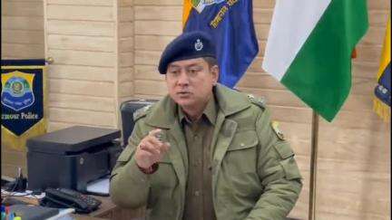 हरिपुरधार: हरिपुरधार में पुलिस टीम ने गश्त के दौरान एक व्यक्ति से 107 ग्राम चरस की बरामद