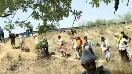 बिश्रामपुर: मुरमा खुर्द गांव में एक महिला की संदिग्ध परिस्थितियों में हुई मौत, मायके वालों ने लगाया हत्या का आरोप