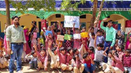 नूह: फिरोजपुर झिरका खंड के राजकीय माध्यमिक पाठशाला, नावली में बाल संसद चुनाव का सफल आयोजन हुआ