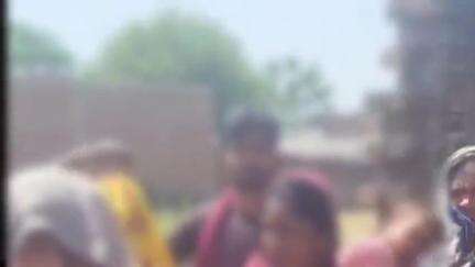 सहसवान: जरीफनगर थाना क्षेत्र के एक गाँव में घर पर अकेली किशोरी के साथ छेड़छाड़ का आरोप, सूचना पर पहुंची डायल 112 पुलिस