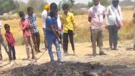 बीकापुर: हैदरगंज क्षेत्र में तीन अलग-अलग जगहों पर आग का कहर, फसलों सहित जंगल भी जला