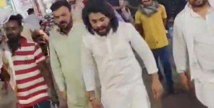 सीहोर नगर: लिसा टॉकीज चौराहे पर मुस्लिम पार्षदों ने फूंका आतंकवाद का पुतला , नारेबाजी कर जताया विरोध