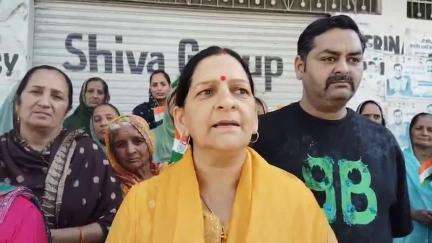 भोटा: पहलगाम आतंकी हमले का स्थानीय व्यापारियों और लोगों ने मैड़ बाजार में किया विरोध