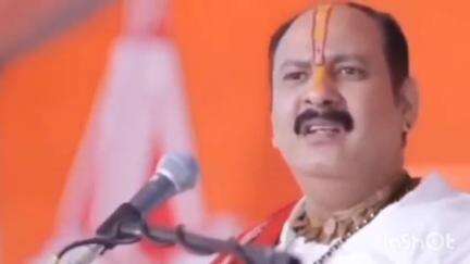 सीहोर नगर: पहलगांव आतंकी हमले पर पं. मिश्र ने विपक्षी सांसदों की आलोचना की, कहा- हर हिंदू के घर में शास्त्र होना जरूरी