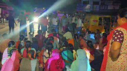லால்குடி: தாளக்குடி ஊராட்சியில் தொடரும் மின்வெட்டு - திடீர் சாலை மறியலில் ஈடுபட்ட பொதுமக்கள் #localissue
