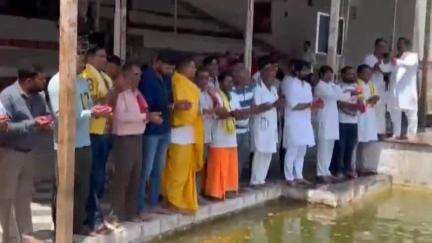 पुष्कर: पुष्कर में तीर्थ पुरोहितों ने पहलगाम हमले में मारे गए निर्दोष लोगों को श्रद्धांजलि दी, जानें तीर्थ पुरोहितों ने क्या कहा
