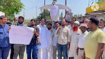मांडर: ब्राम्बे में जम्मू-कश्मीर हमले के विरोध में आतंकवाद का पुतला फूंका
