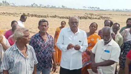 మచిలీపట్నం: మోటూరులో మంచినీటి సౌకర్యం కల్పించాలని ప్రభుత్వాన్ని డిమాండ్ చేసిన సీపీఎం జిల్లా ఉపాధ్యక్షుడు ఆర్ సీపీ రెడ్డి