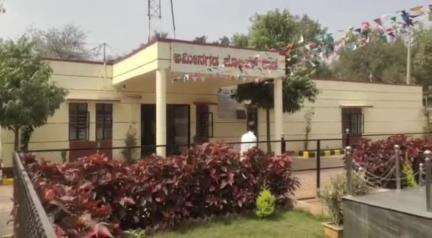 ಹುನಗುಂದ: ಪಟ್ಟಣದಲ್ಲಿ ಬಸ್ ಹತ್ತುವ ವೇಳೆ ಕಳ್ಳತನ, ಅಮೀನಗಡ ಪೊಲೀಸ್ ಠಾಣೆಯಲ್ಲಿ ಪ್ರಕರಣ ದಾಖಲು